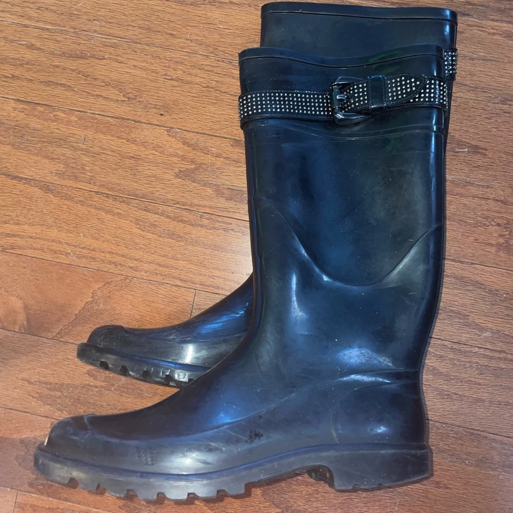 Burberry Studded Accents Rain-boots - Size 40
